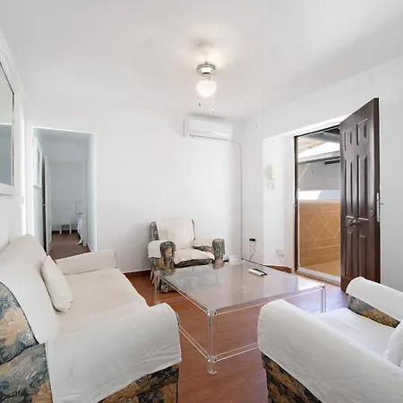 Muy Centrico Apartment *
